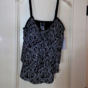 Swim Suits For All Brand New Size 14💙⛱🏖🛳🏄🏻‍♀️🏊🏼‍♀️🌊⭐️💐🐟🐳👙💛